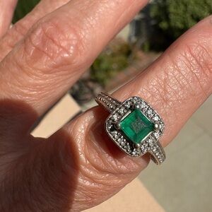 Elegant 14К emerald and diamond Ring . Emerald real and very high quality